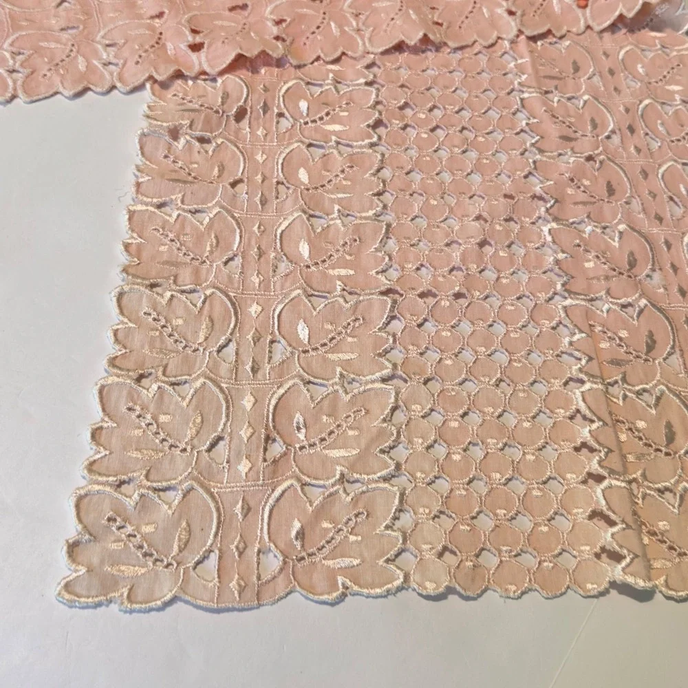 Vintage Pink Peach Eyelet Lace Floral Embroidered Table Runner Dresser Scarf